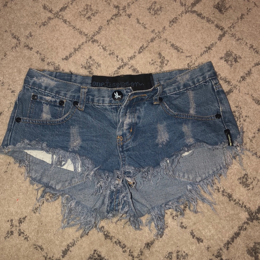 One Teaspoon Bonitas denim shorts size 26